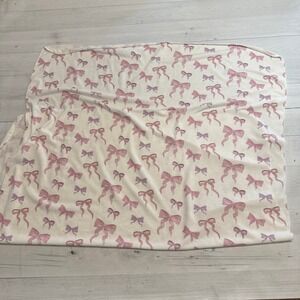 Toby baby blanket pink bows 28" x 38"
